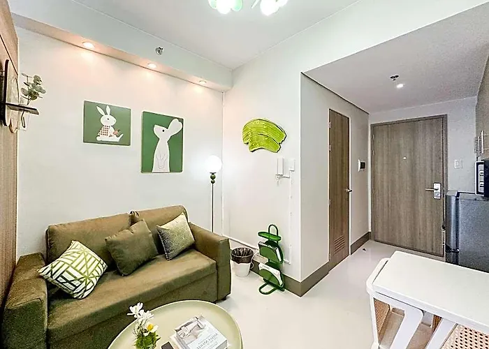 Gemstonebr In Smdc Fame Residences 4* Manila