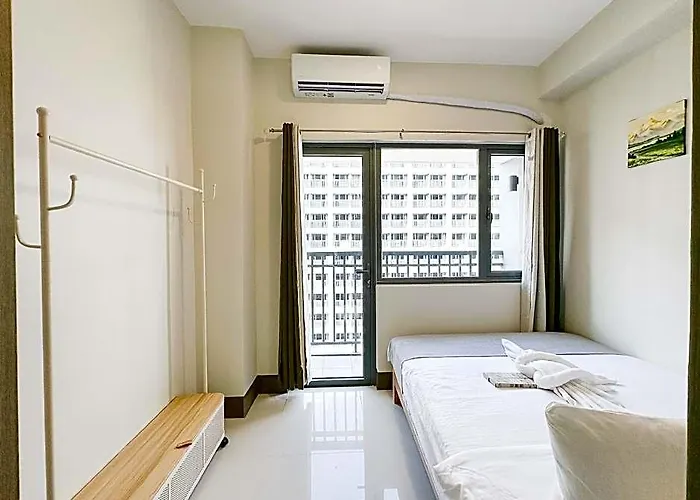 Gemstonebr In Smdc Fame Residences Hotel Manila